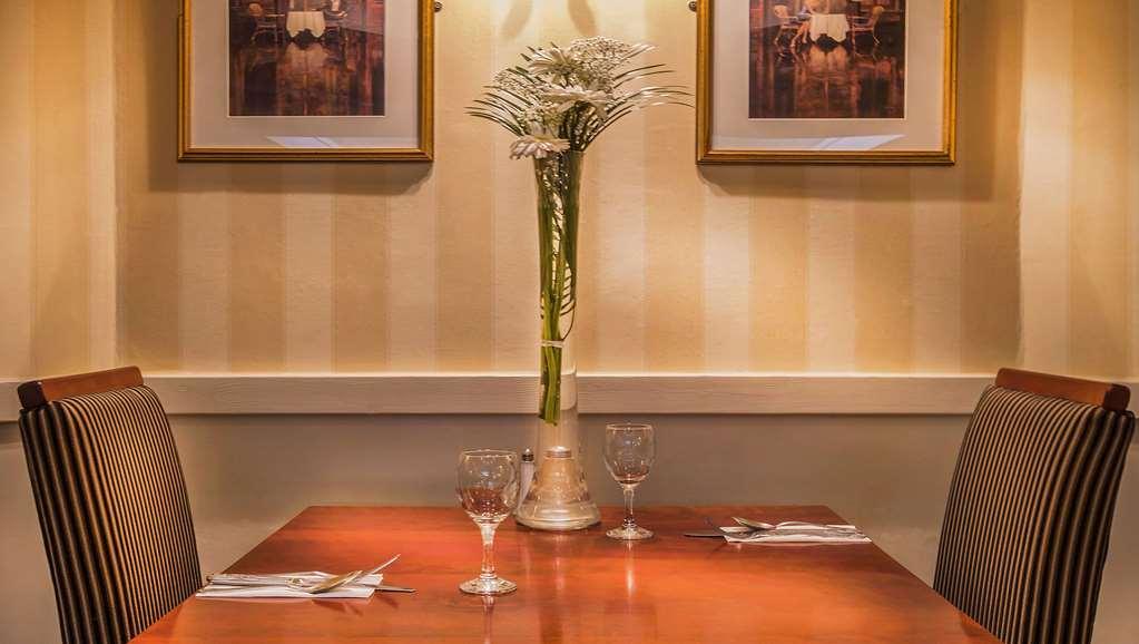 Ardboyne Hotel 네번 레스토랑 사진